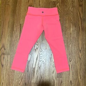 Lululemon. Cropped Leggings - Size 4